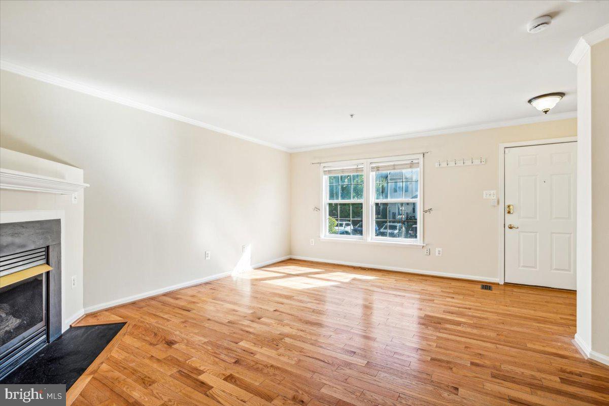 2011 ROSECRANS CT