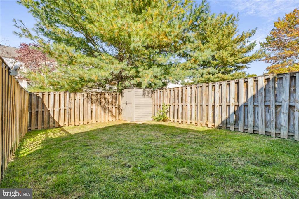 2011 ROSECRANS CT