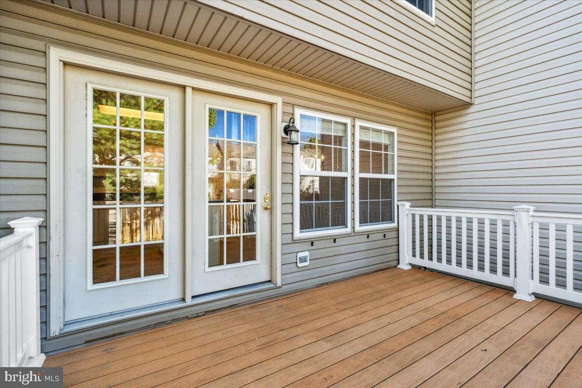 2011 ROSECRANS CT