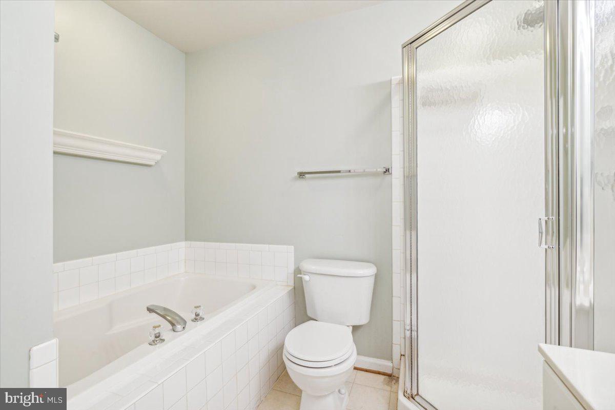 2011 ROSECRANS CT