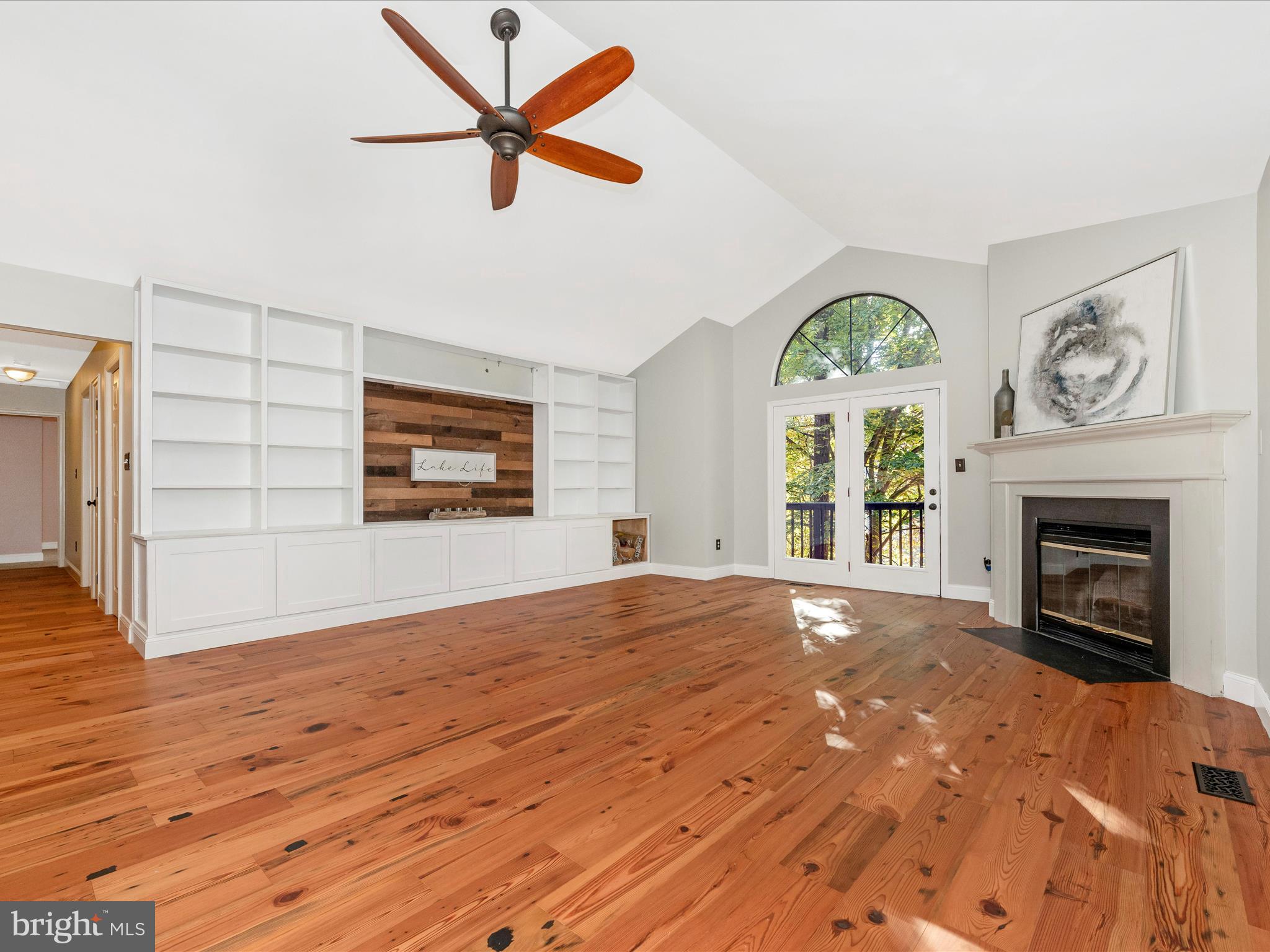 6822 Balmoral Overlook
