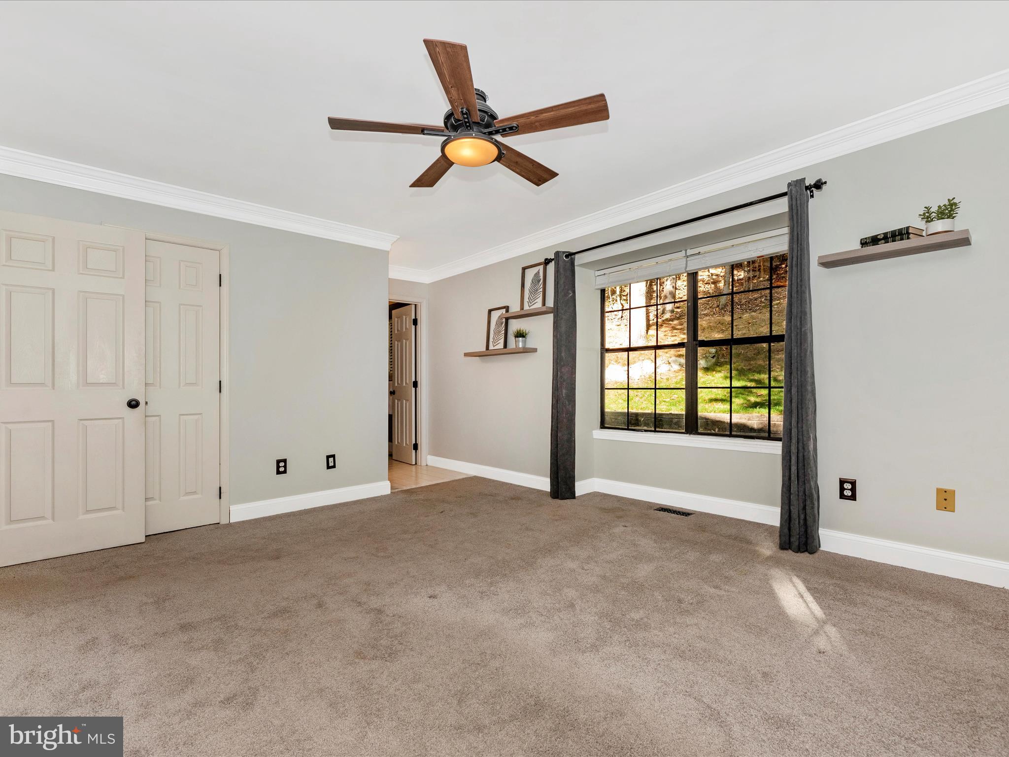 6822 Balmoral Overlook