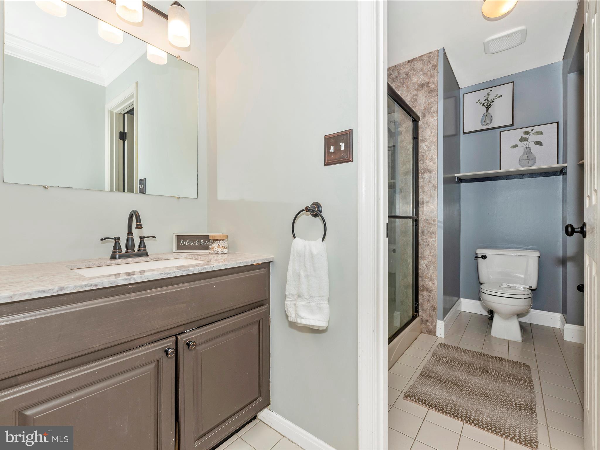 6822 Balmoral Overlook