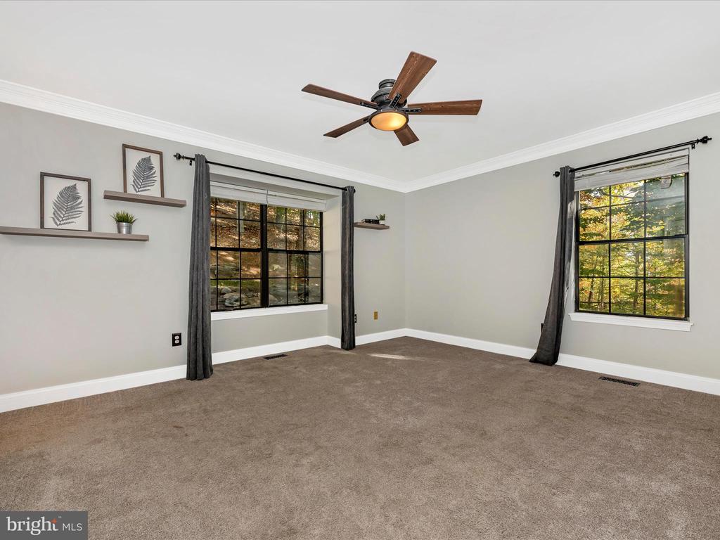6822 Balmoral Overlook