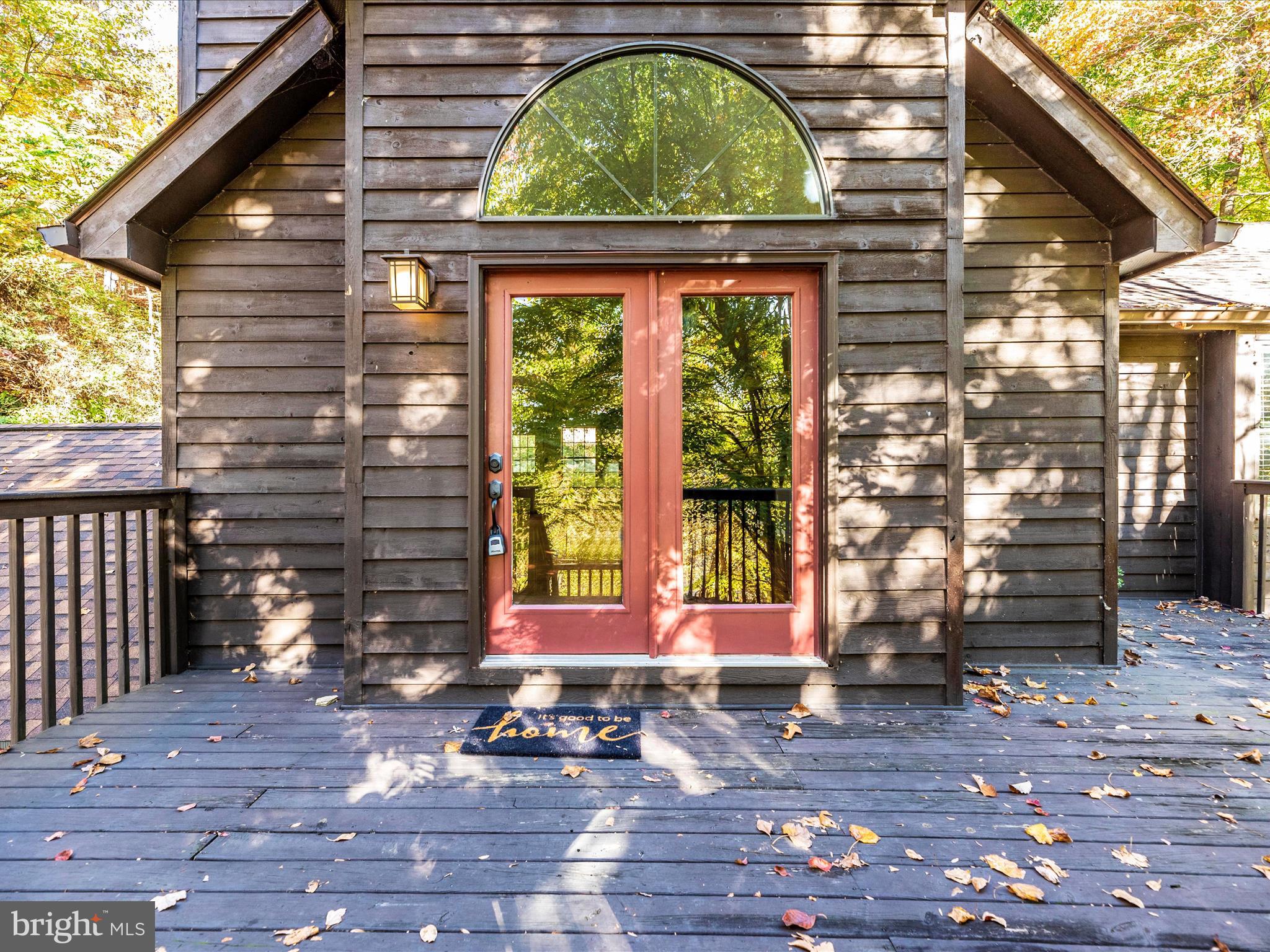 6822 Balmoral Overlook