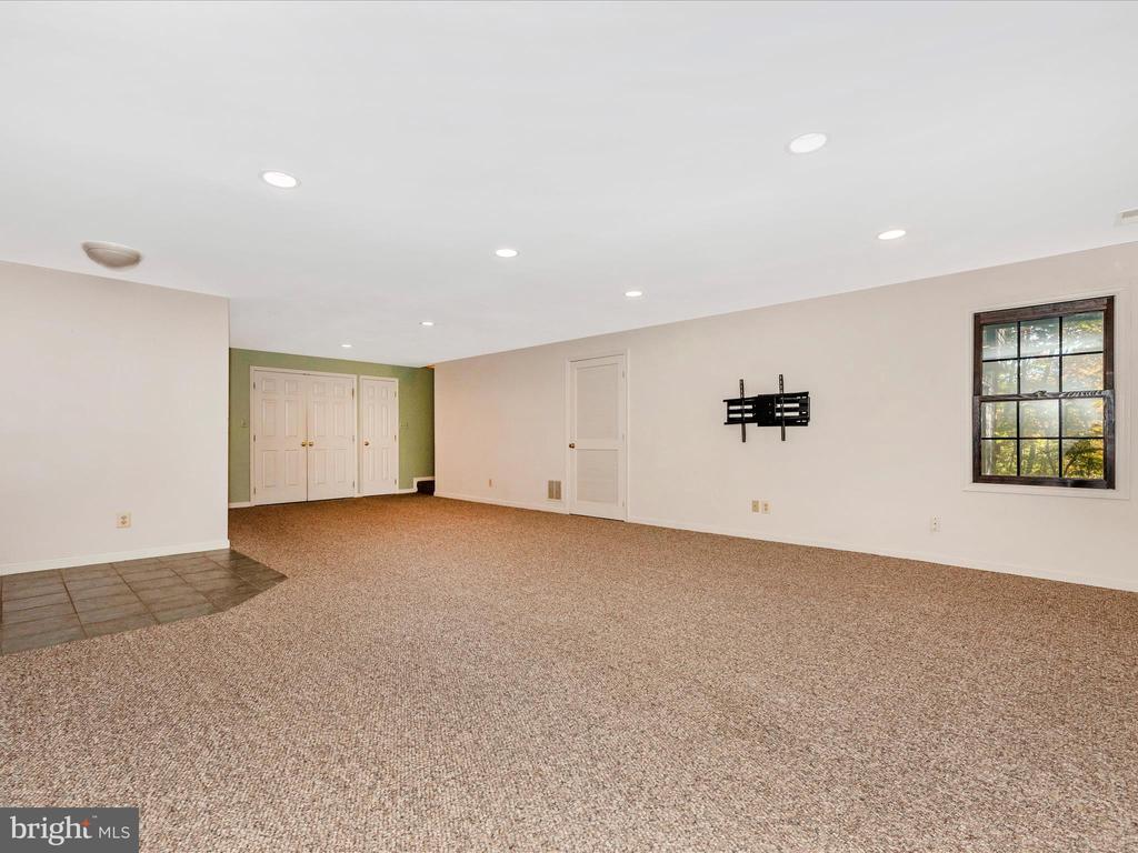 6822 Balmoral Overlook