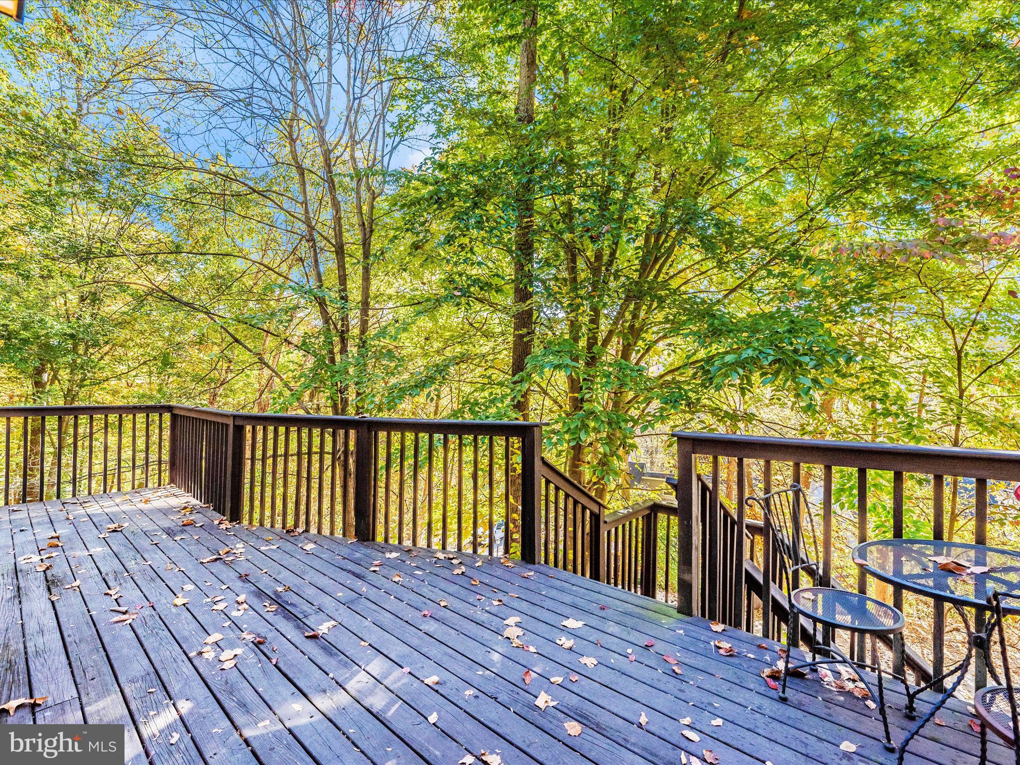 6822 Balmoral Overlook