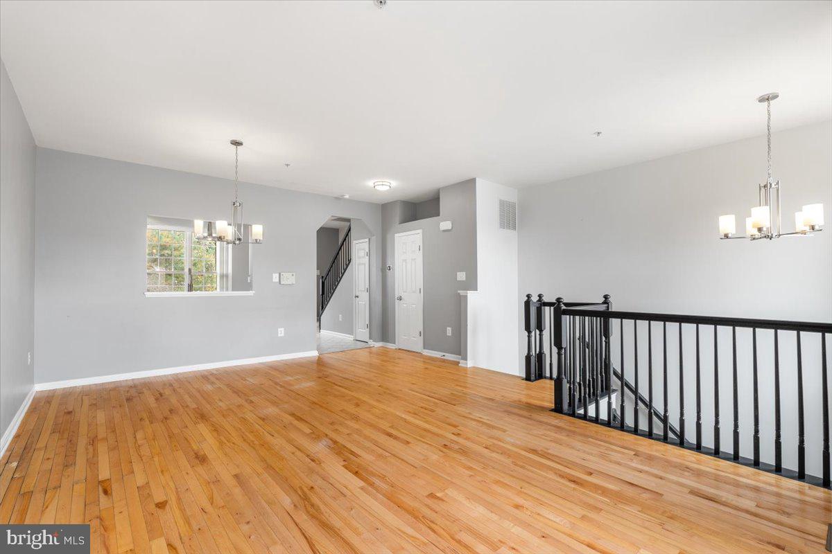 1943 CROSSING STONE CT