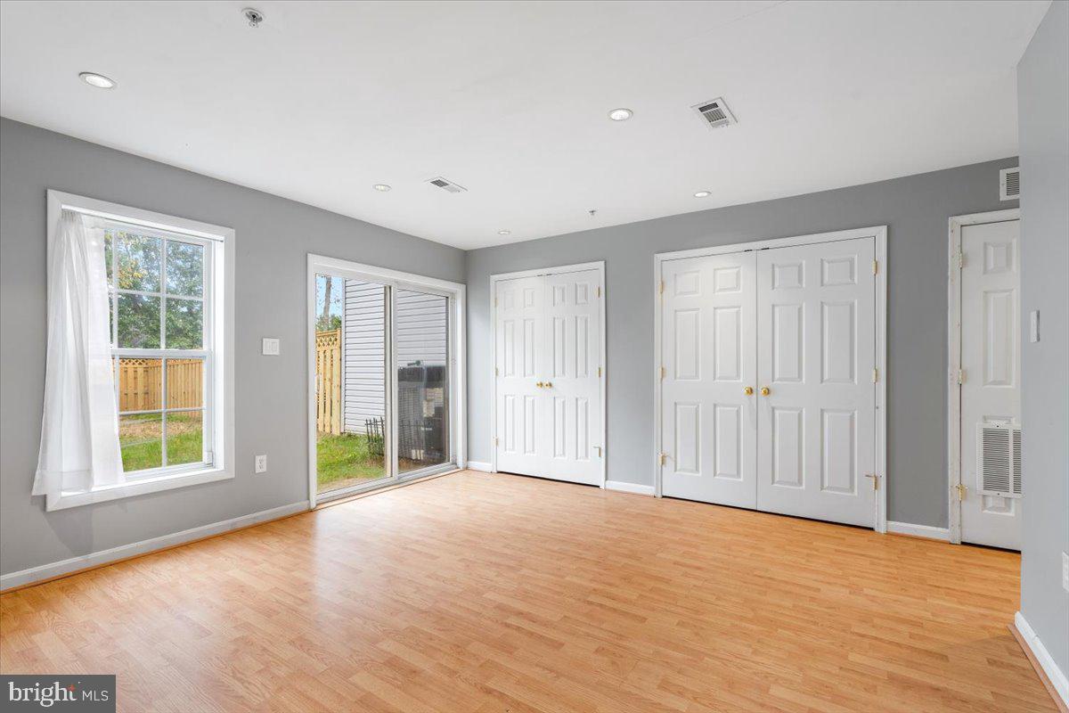 1943 CROSSING STONE CT