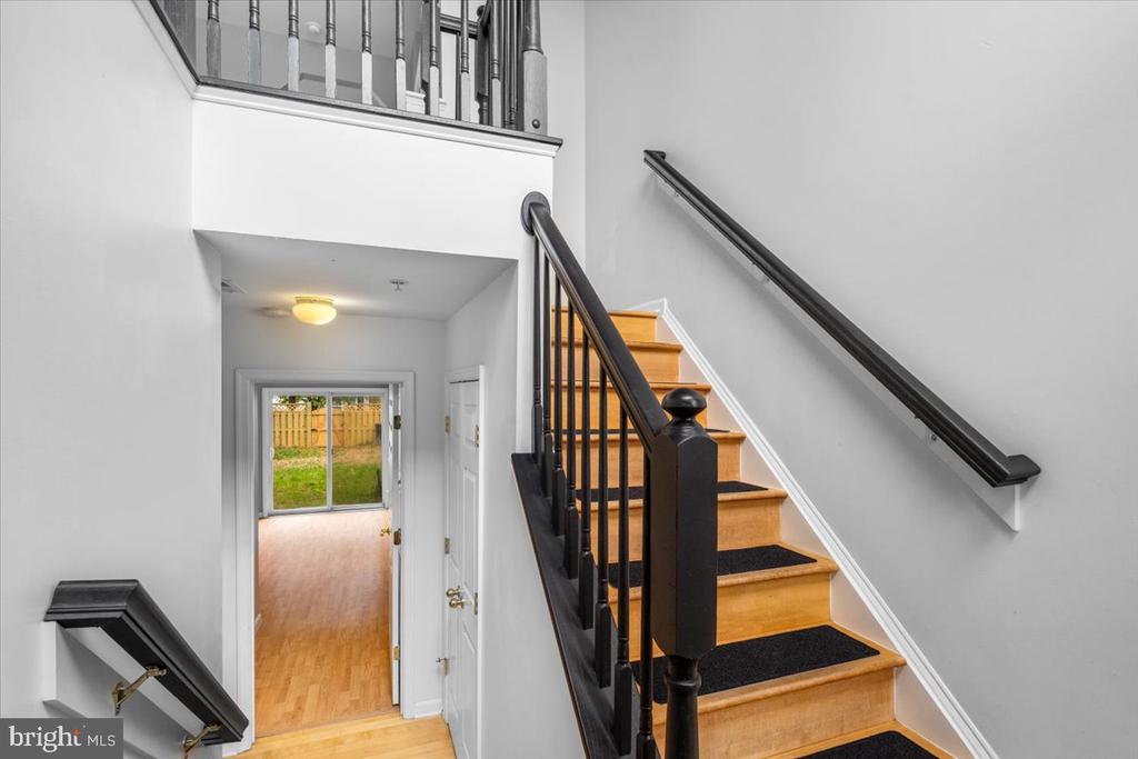 1943 CROSSING STONE CT