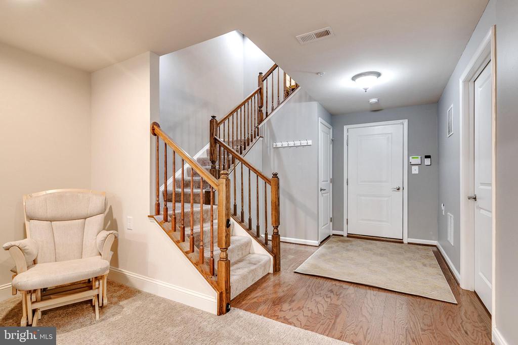 6955 COUNTRY CLUB TER