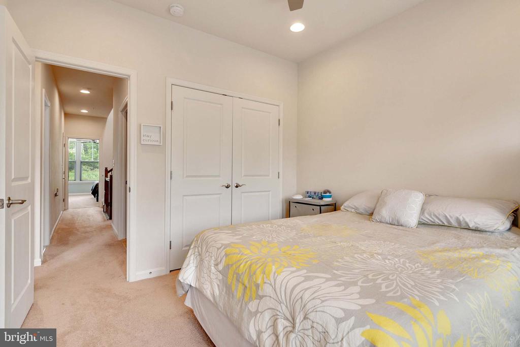 6955 COUNTRY CLUB TER