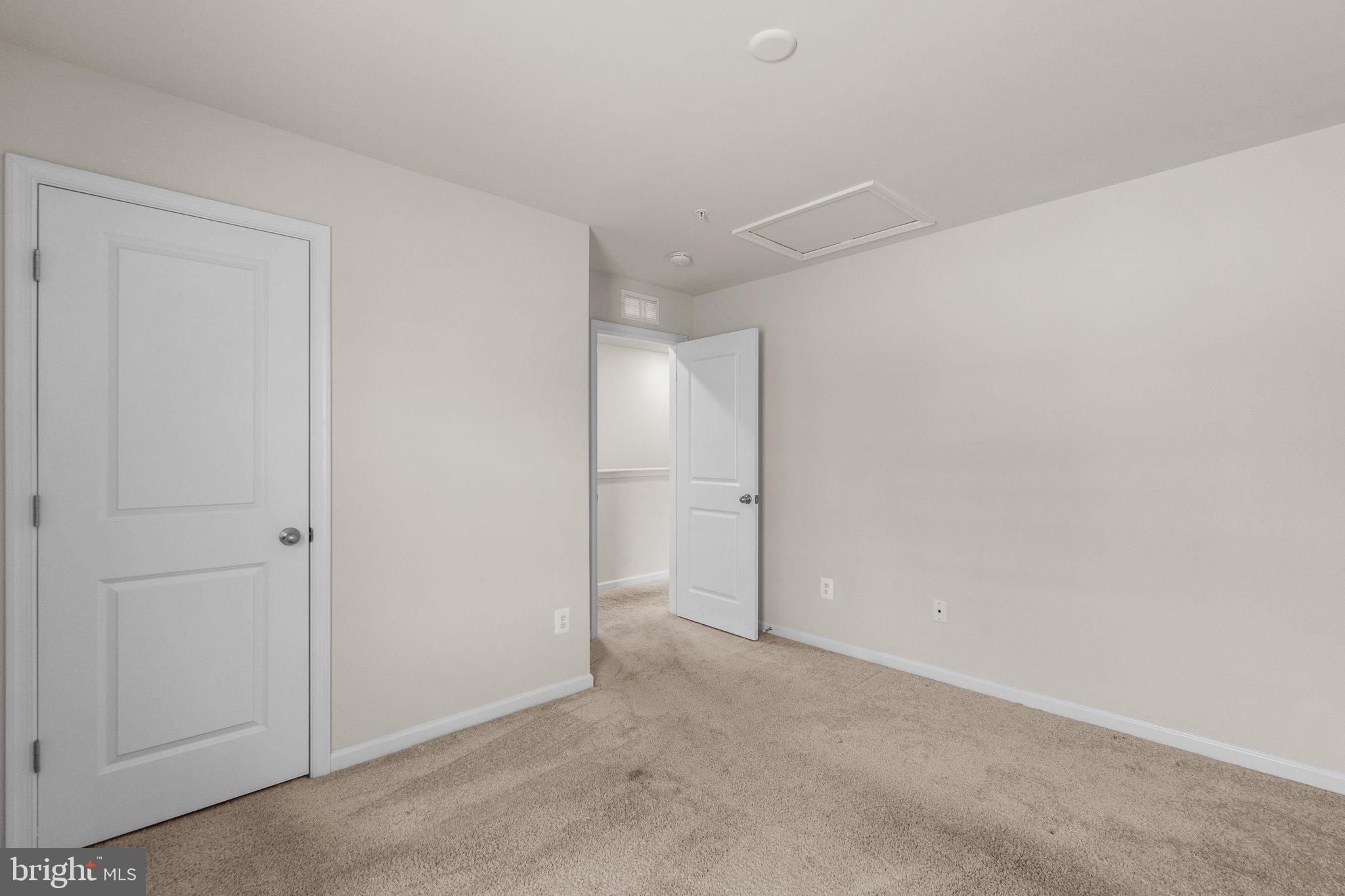 6 Westview Dr