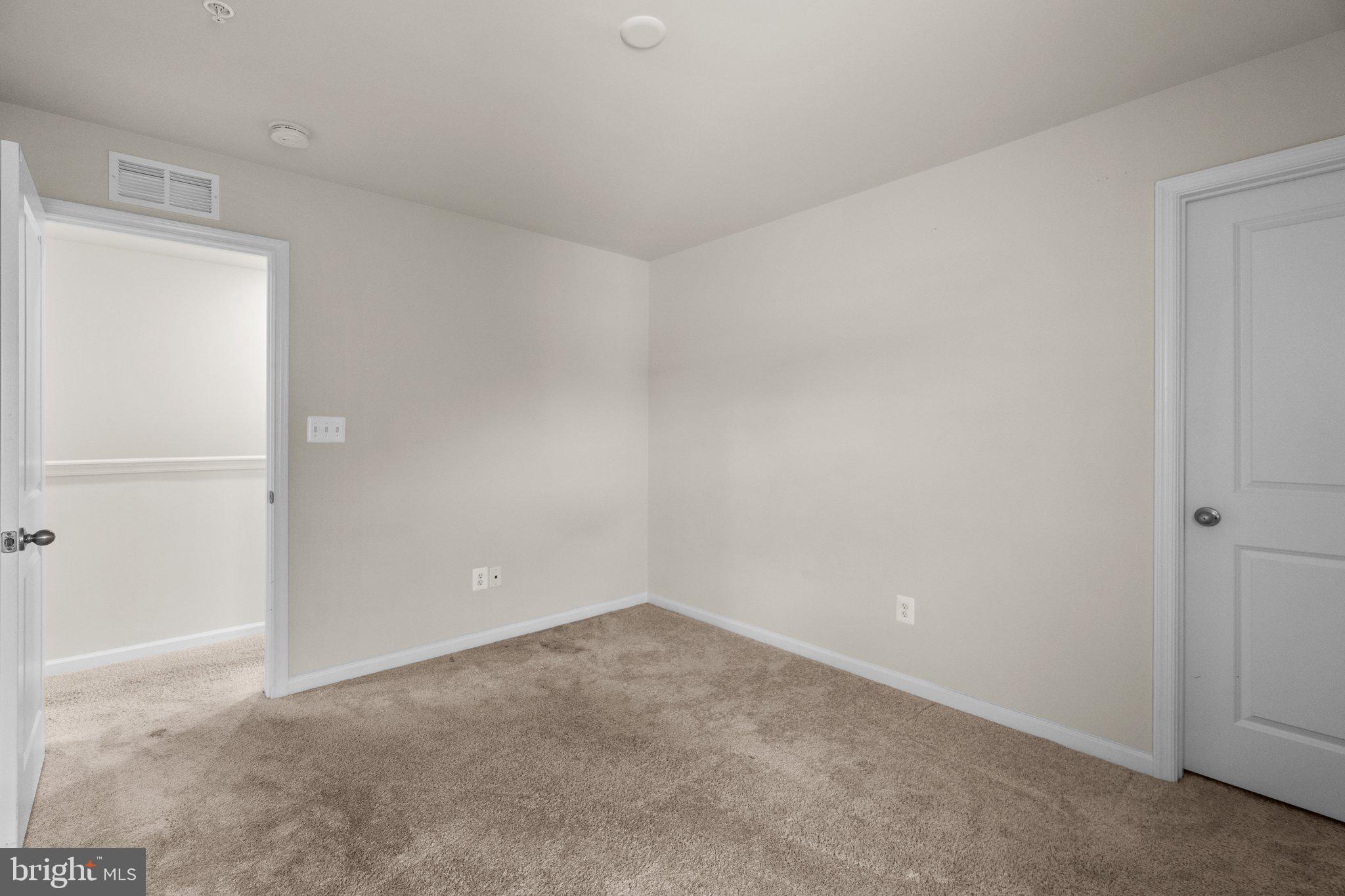 6 Westview Dr