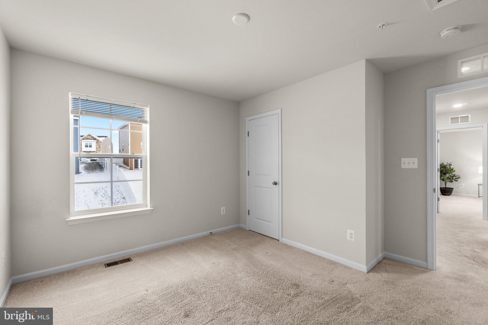 6 Westview Dr