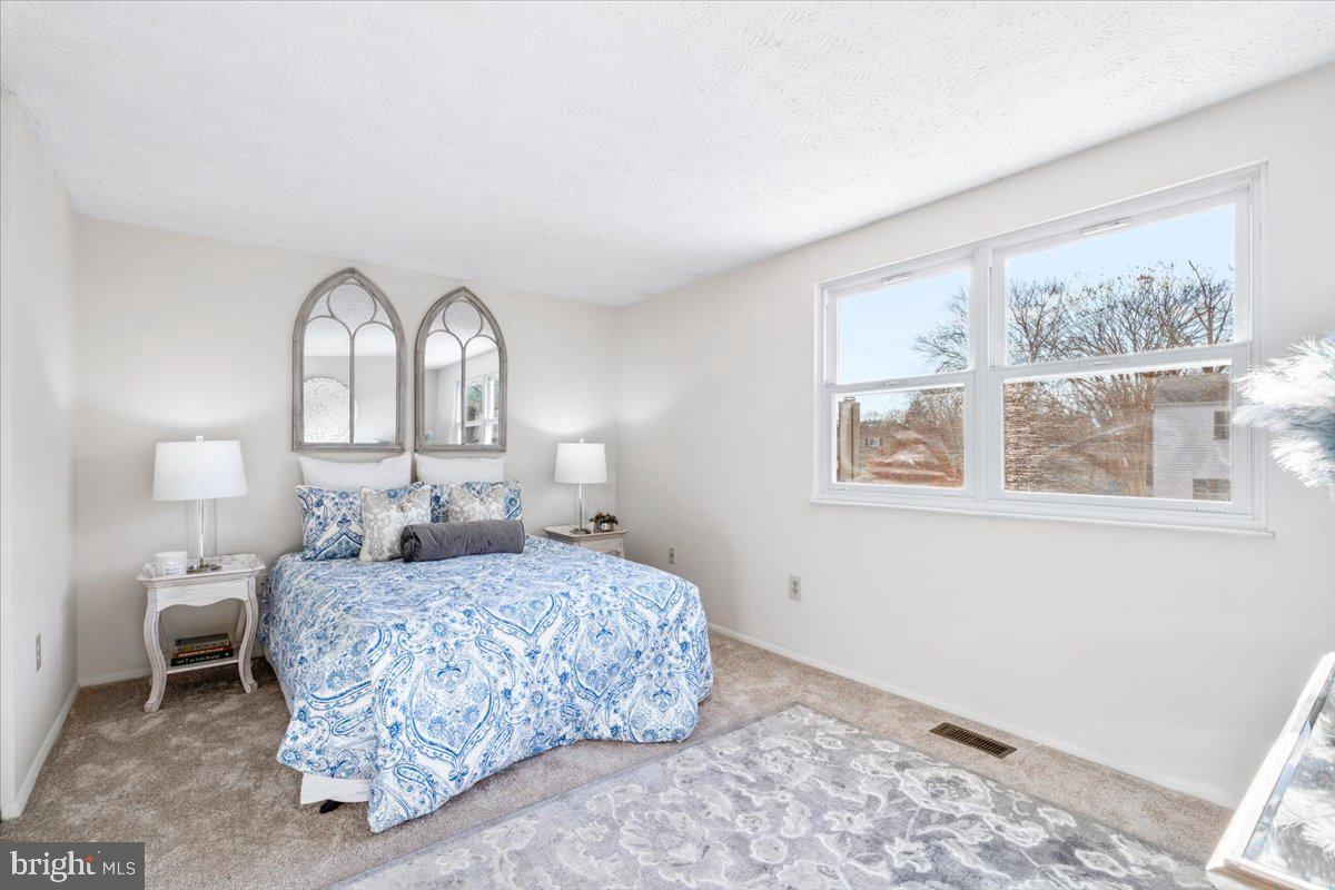 1803 WILLOW CREEK COURT