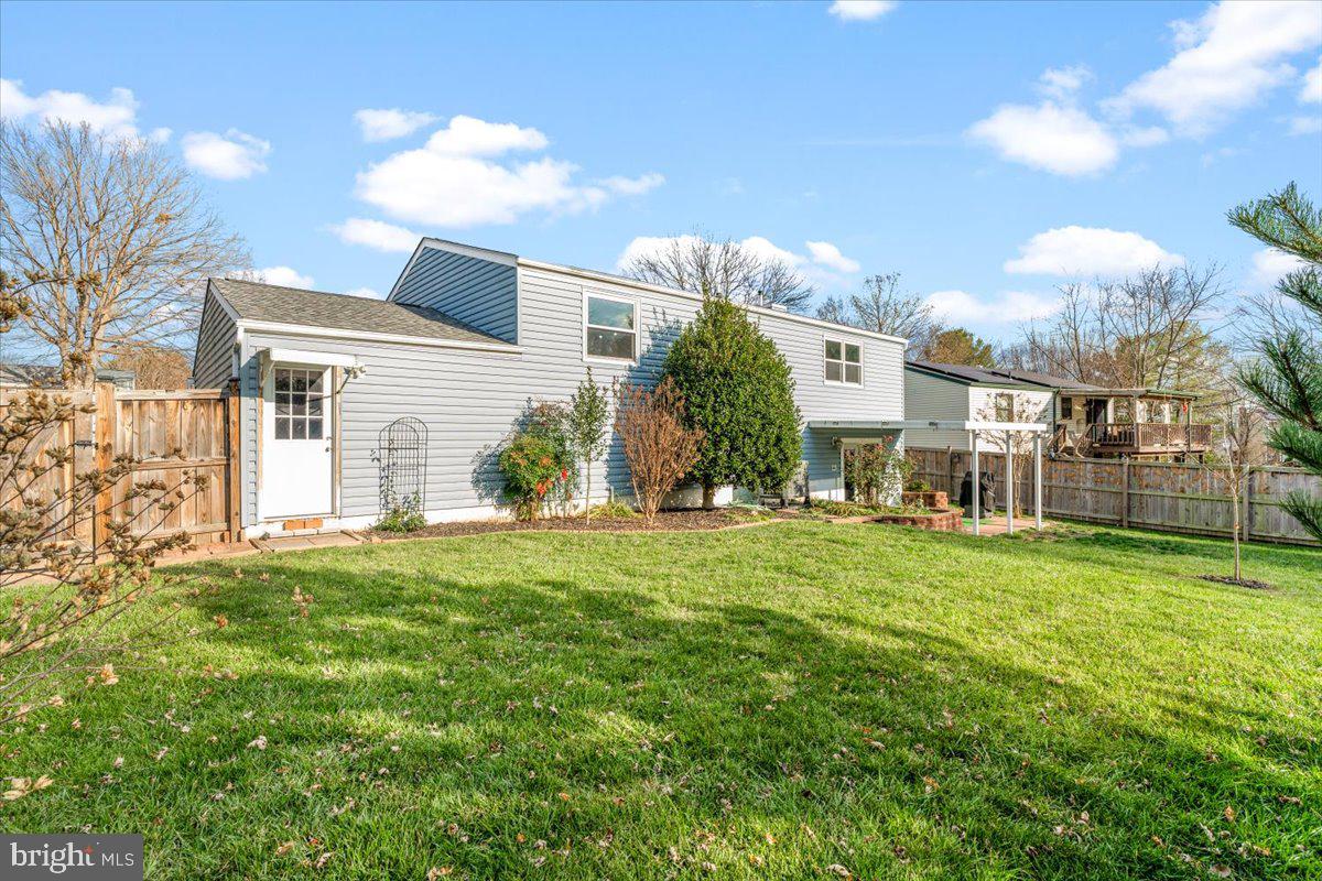 1803 WILLOW CREEK COURT