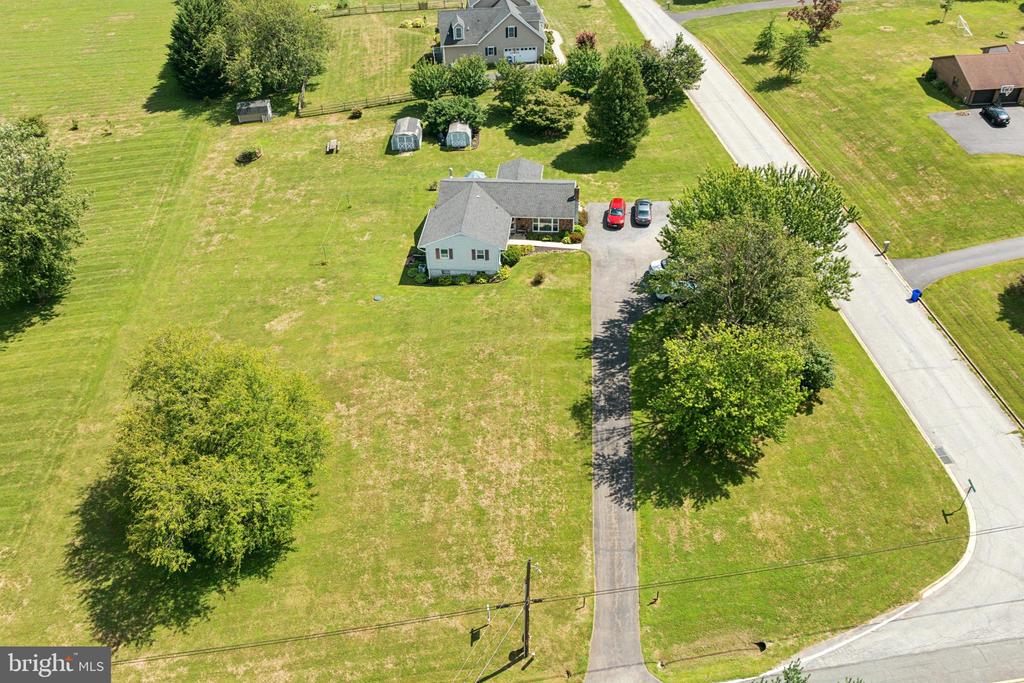 6835 Picnic Woods Rd