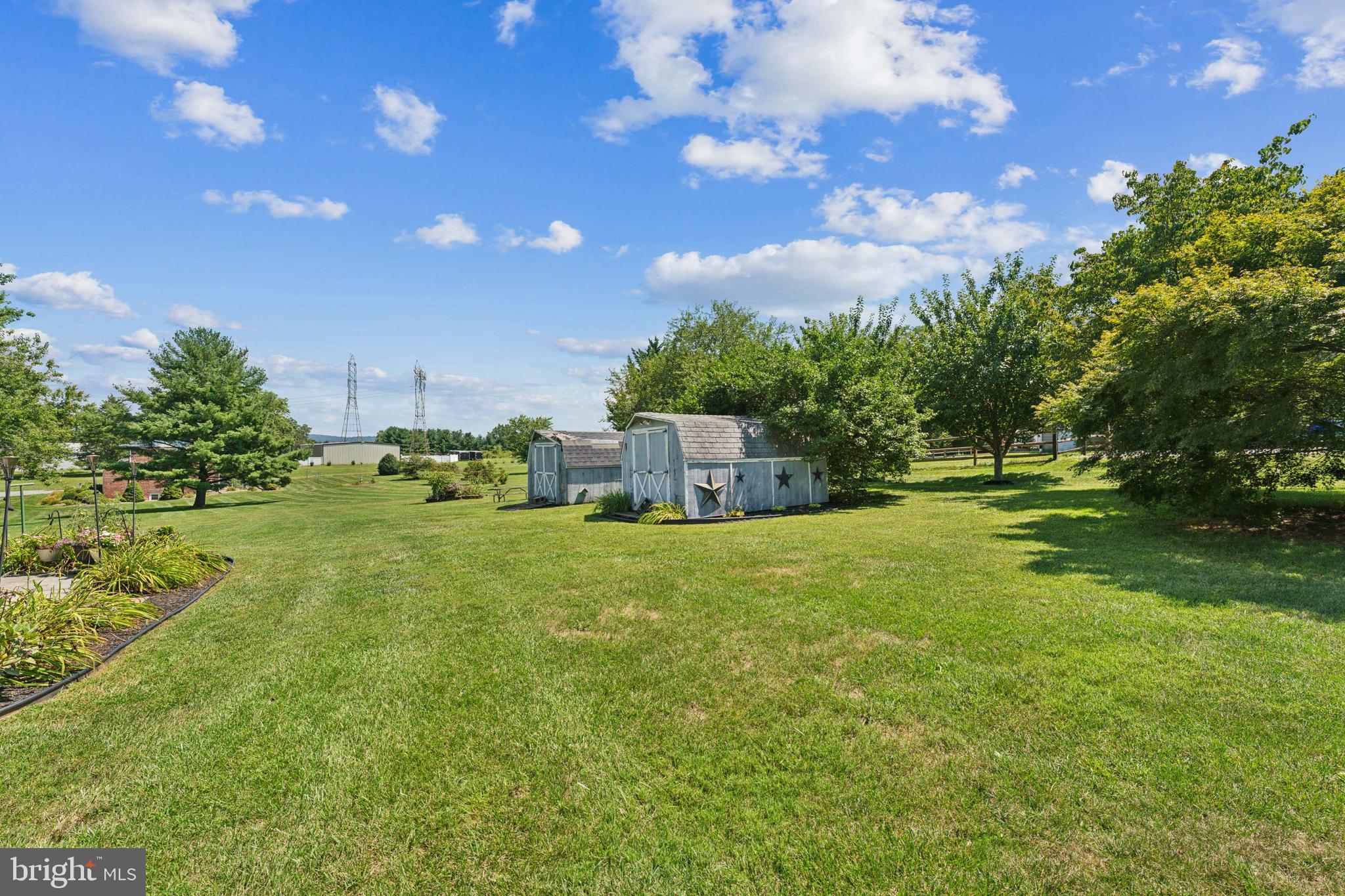 6835 Picnic Woods Rd