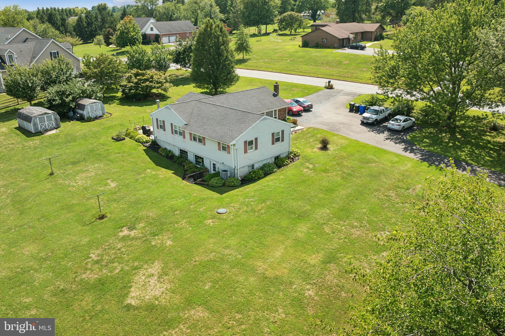 6835 Picnic Woods Rd