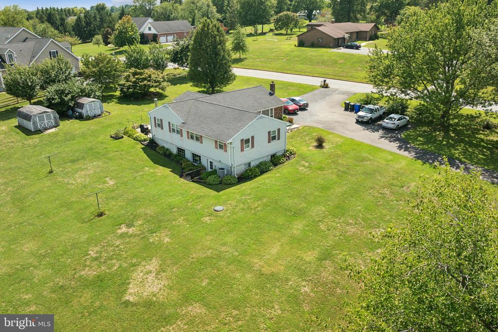 6835 Picnic Woods Rd