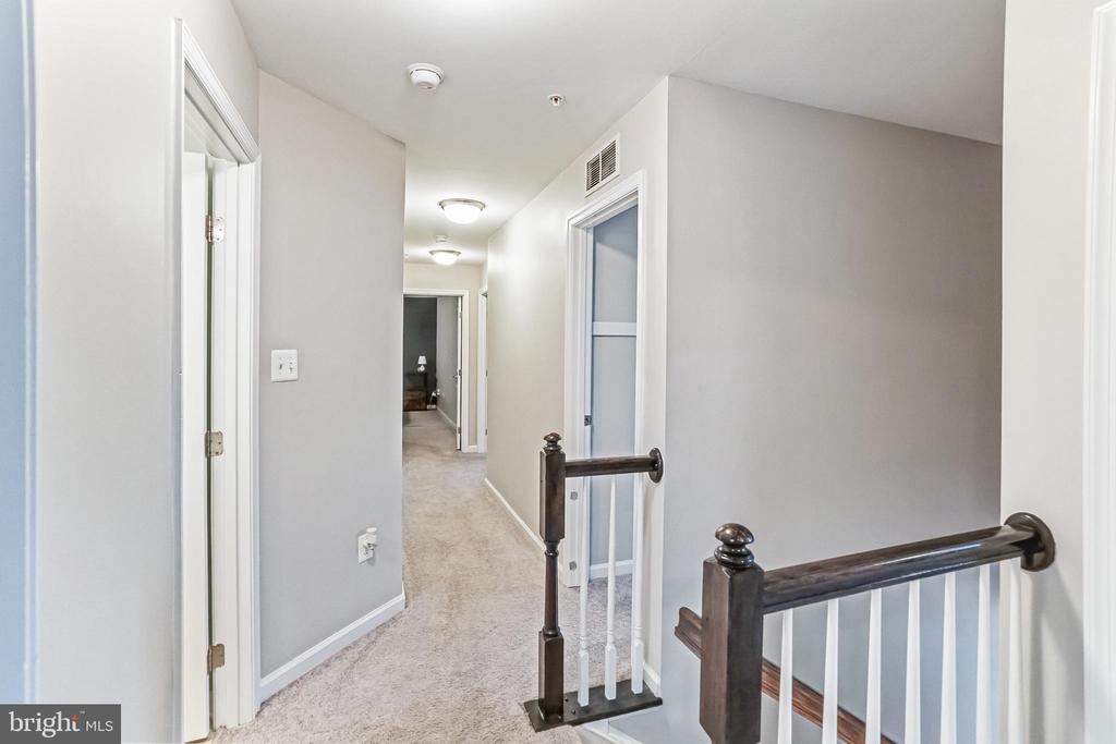 2124 BATTERY LANE