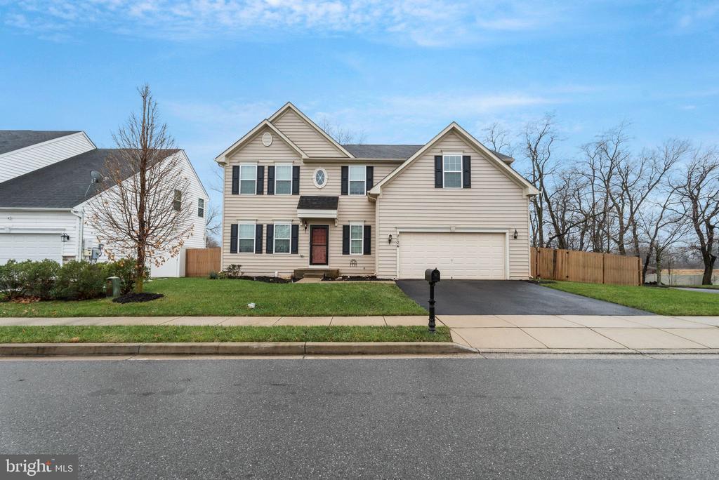 2124 BATTERY LANE