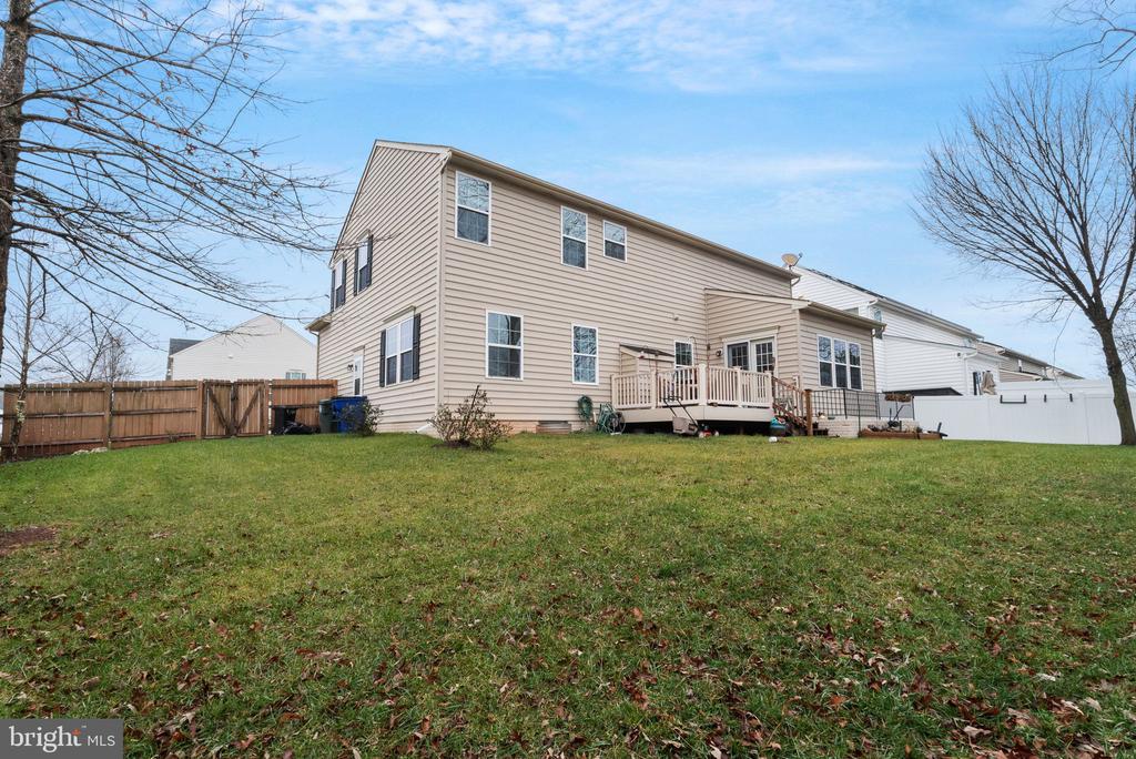 2124 BATTERY LANE