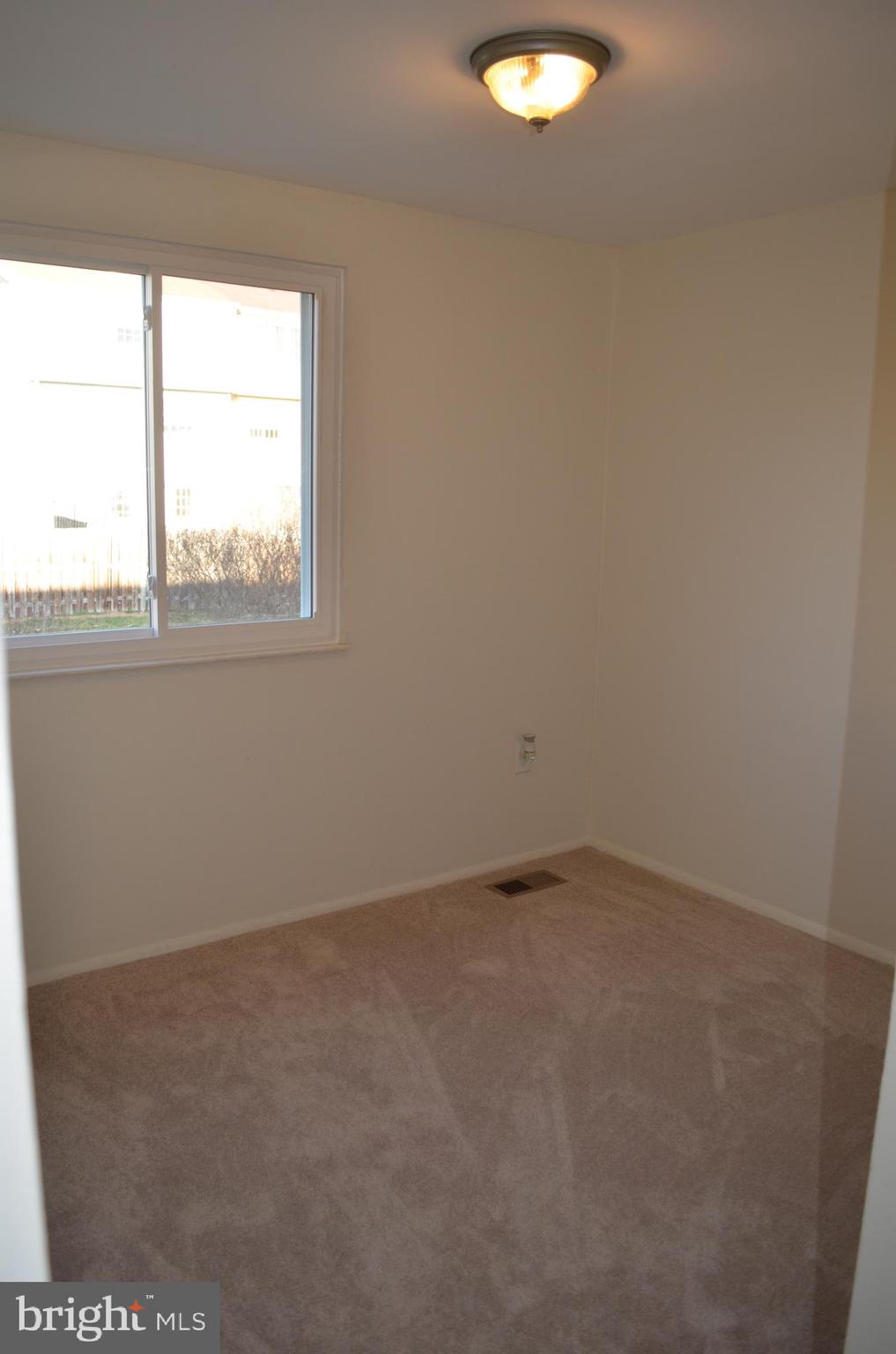 1739 Northridge Ln