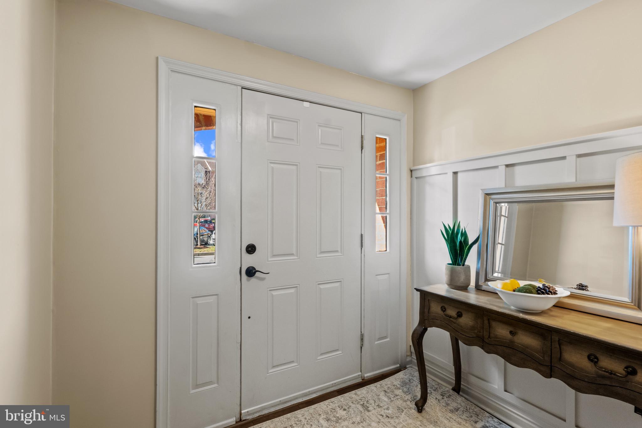 8024 HOLLOW REED COURT