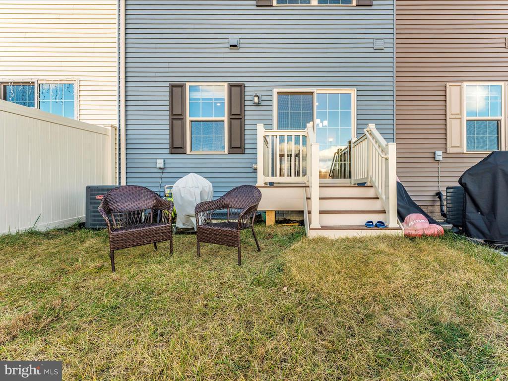 10624 Brewerton Ln