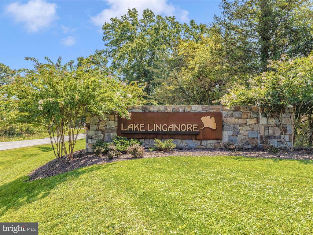 10624 Brewerton Ln