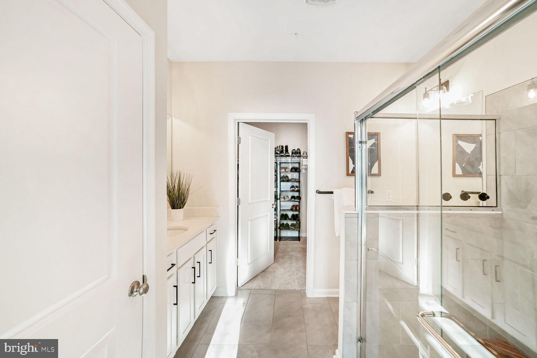 490 Herringbone Way