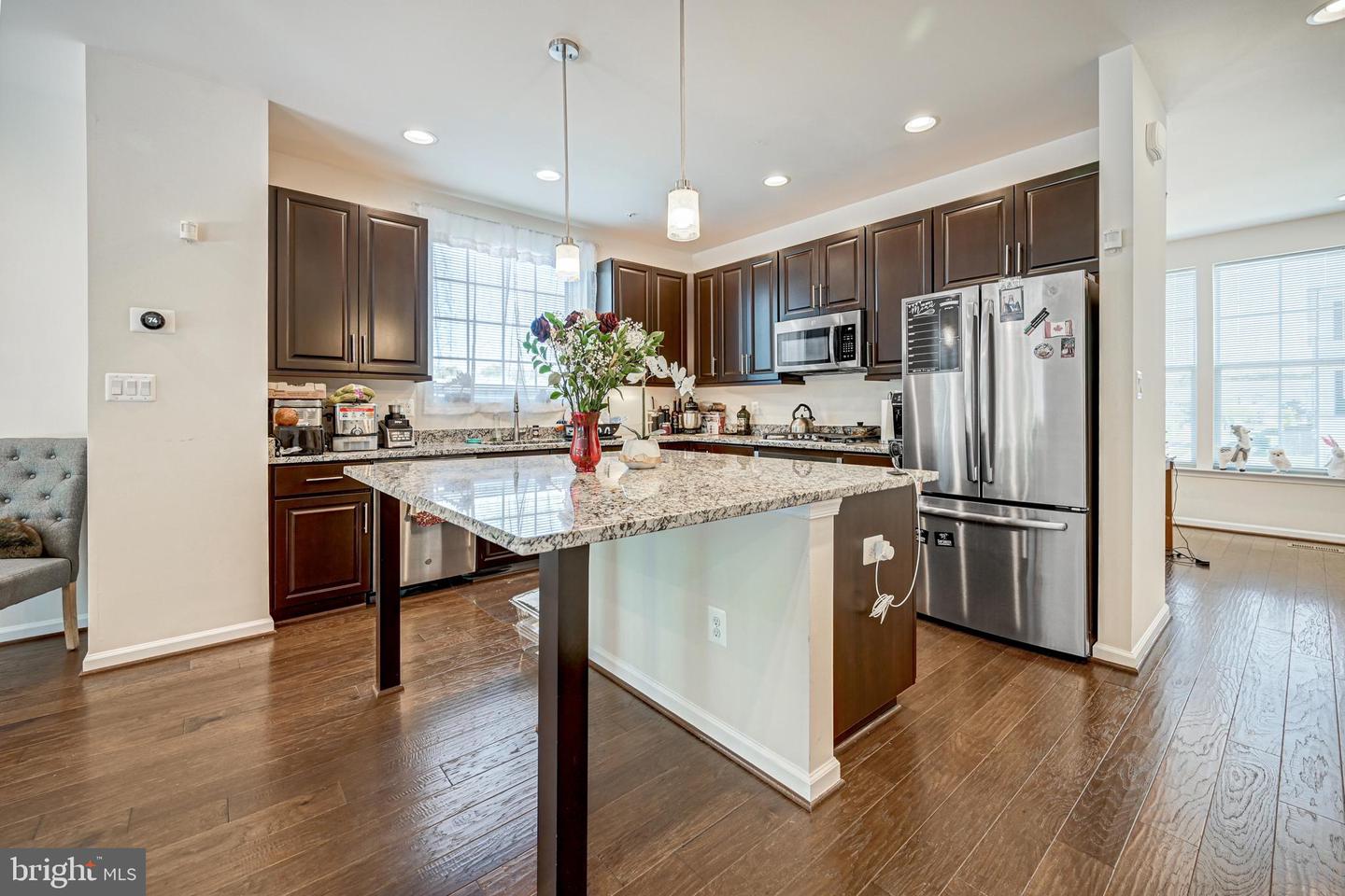 5664 SCOTT RIDGE PL