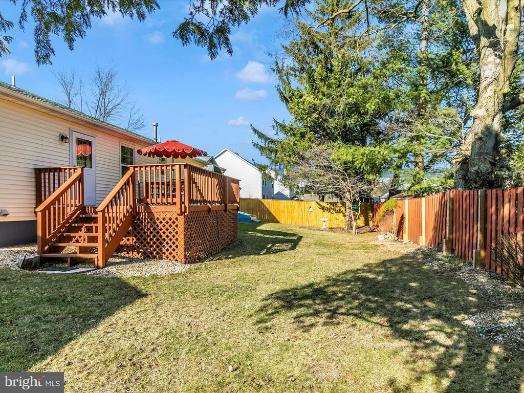 216 Lake Coventry Dr