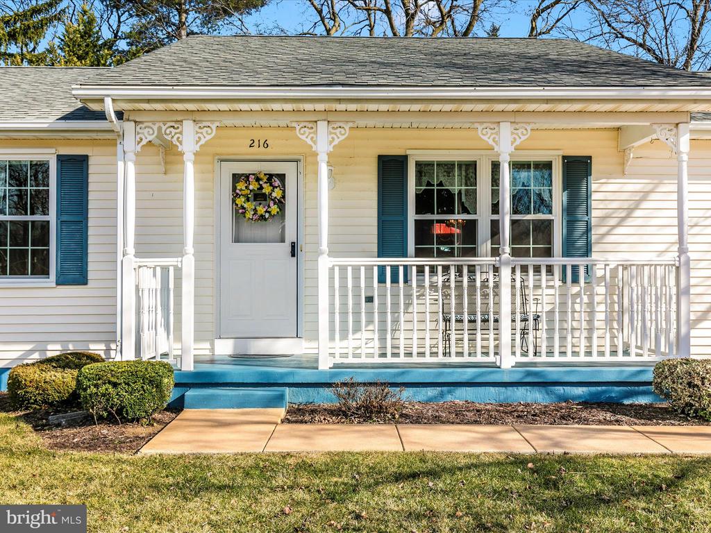 216 Lake Coventry Dr