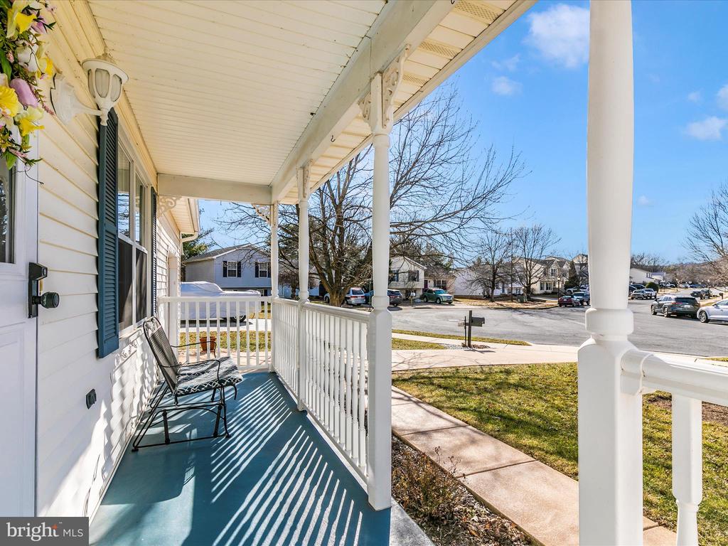 216 Lake Coventry Dr