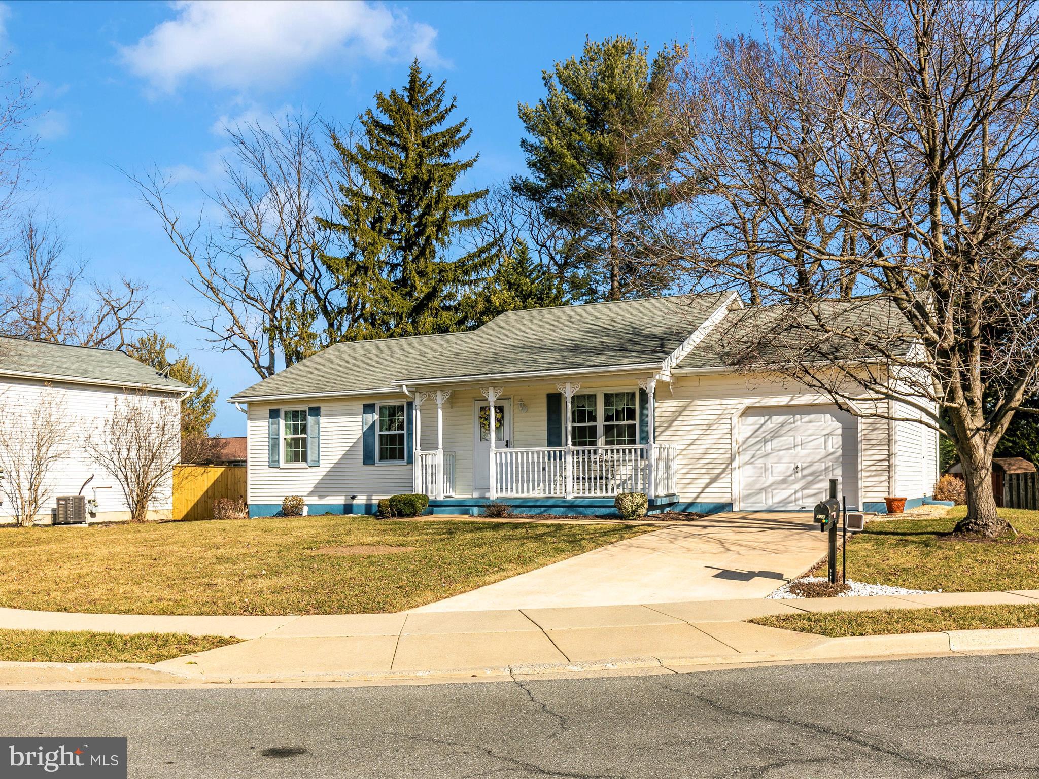 216 Lake Coventry Dr