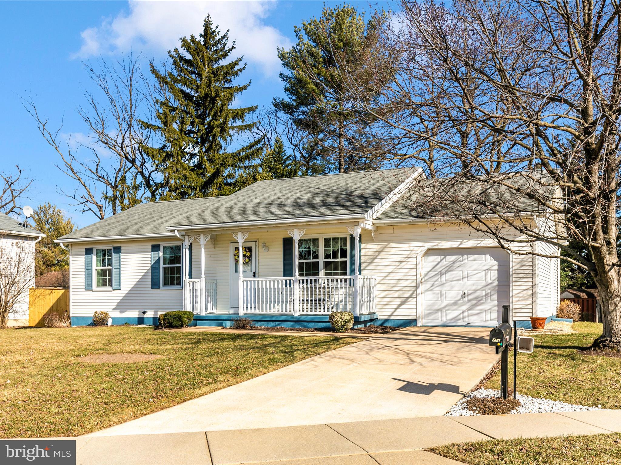 216 Lake Coventry Dr