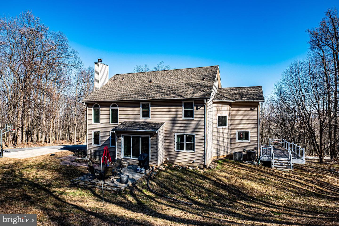 9833 Fox Rd