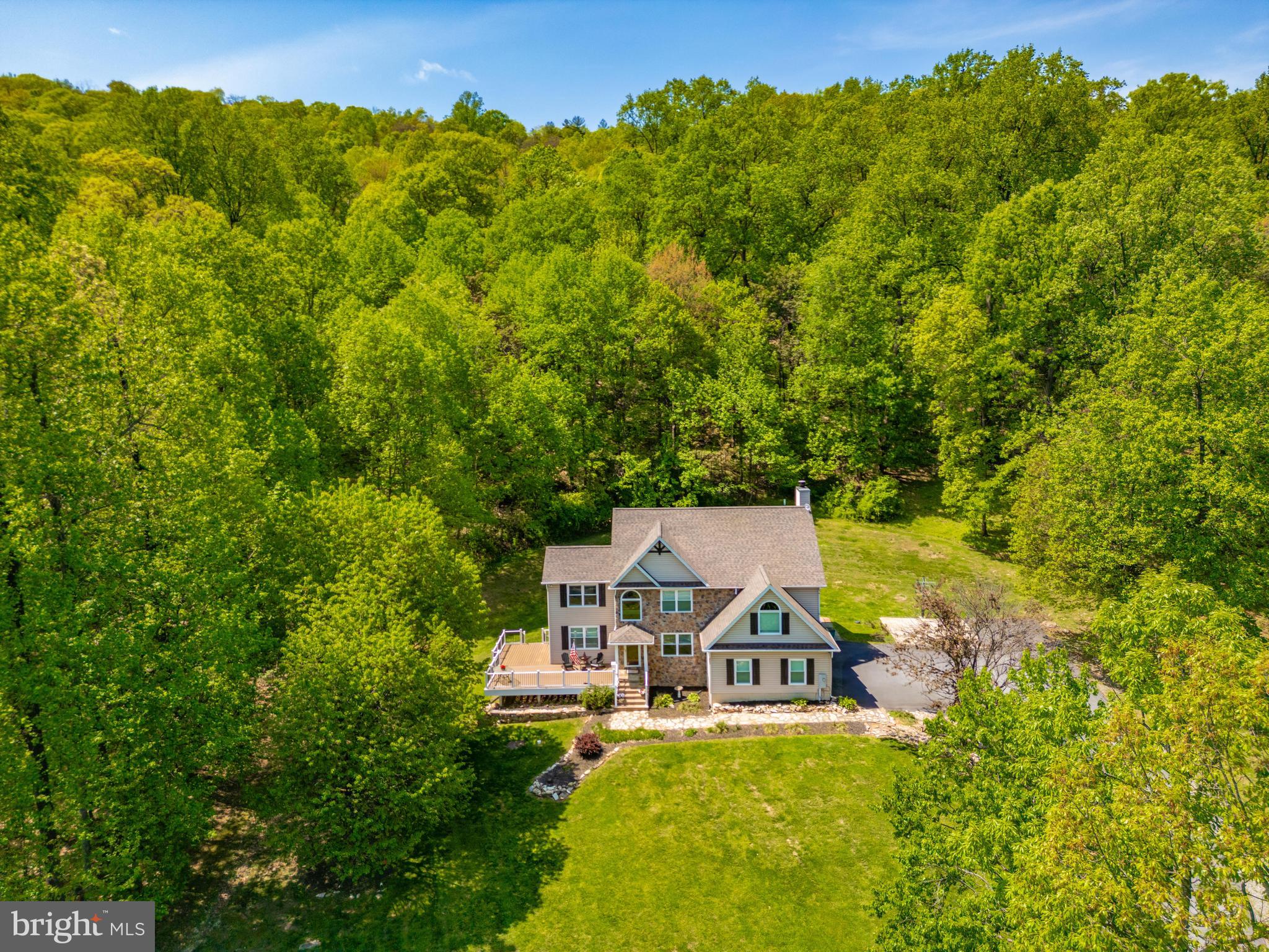 9833 Fox Rd