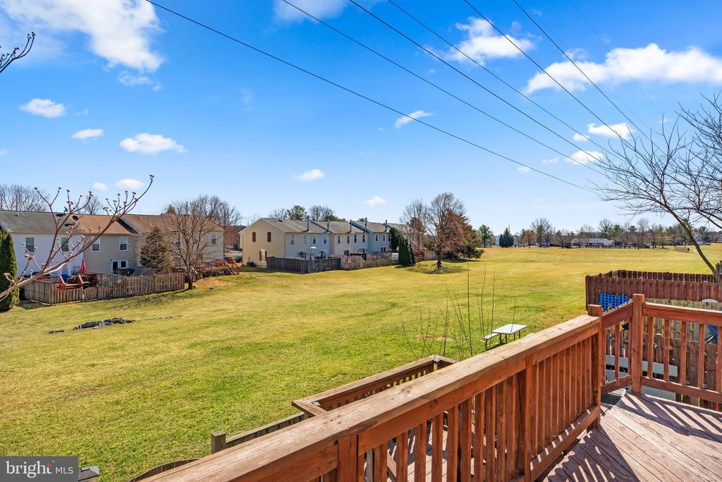5023 Canvasback Ct