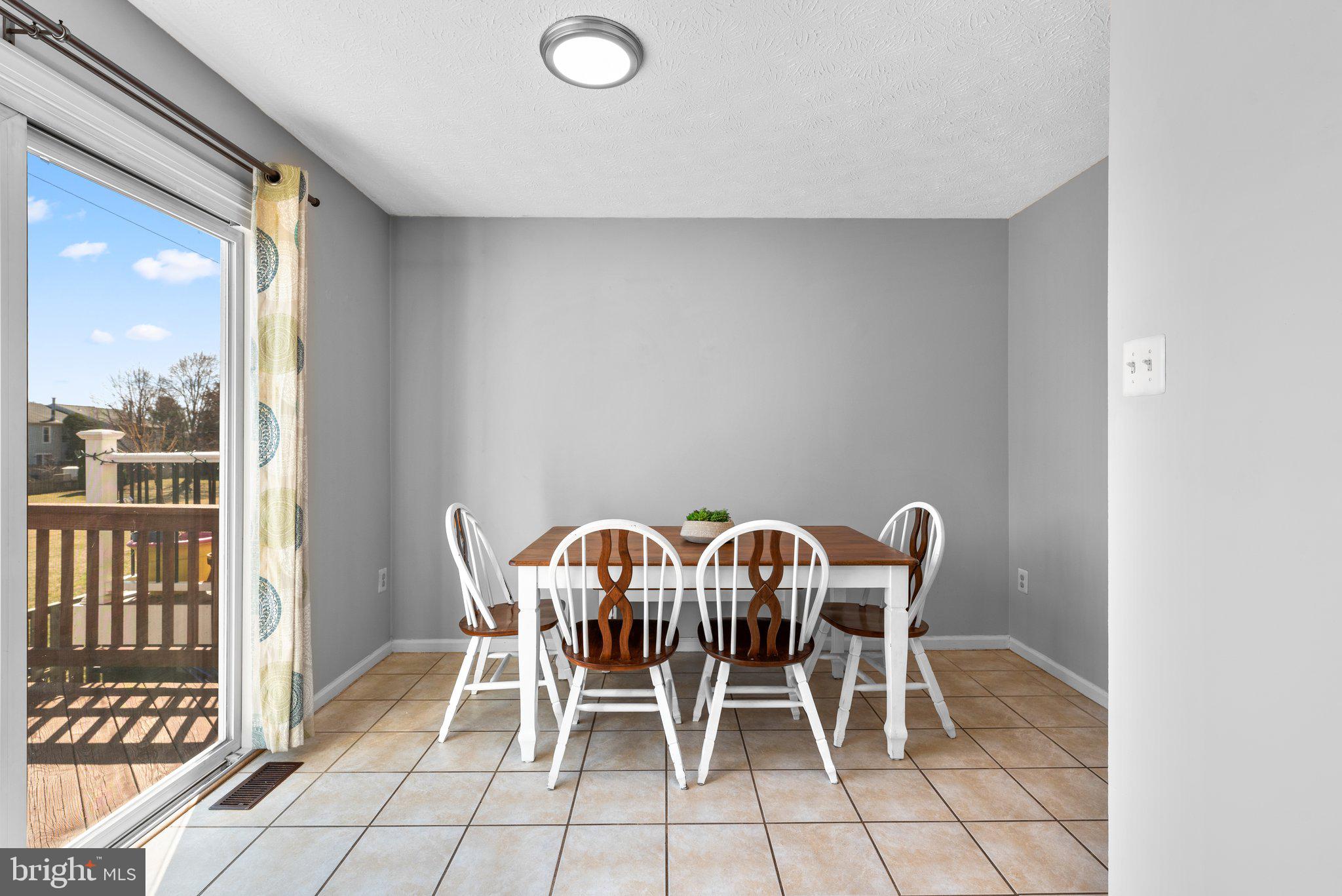 5023 Canvasback Ct