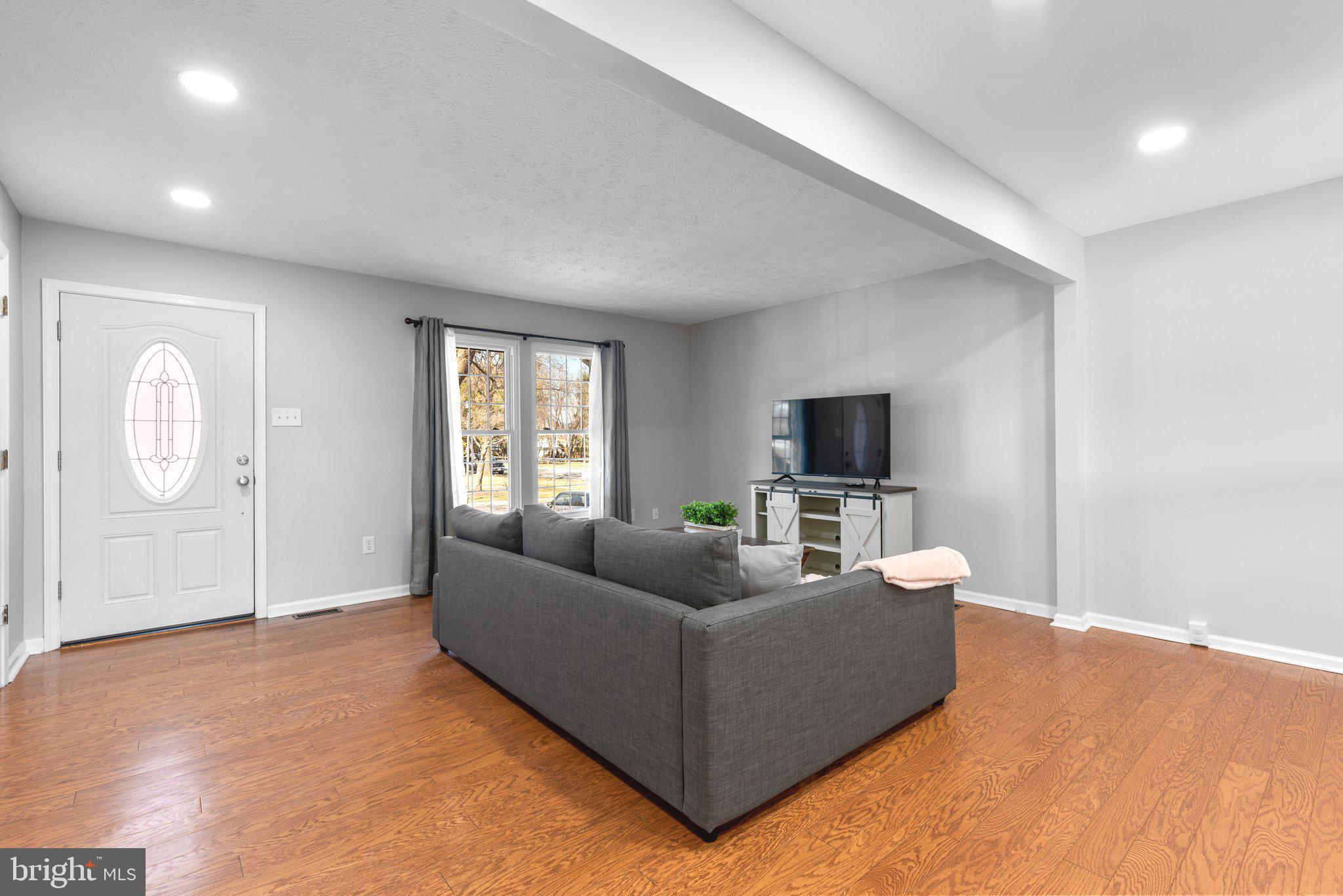 5023 Canvasback Ct