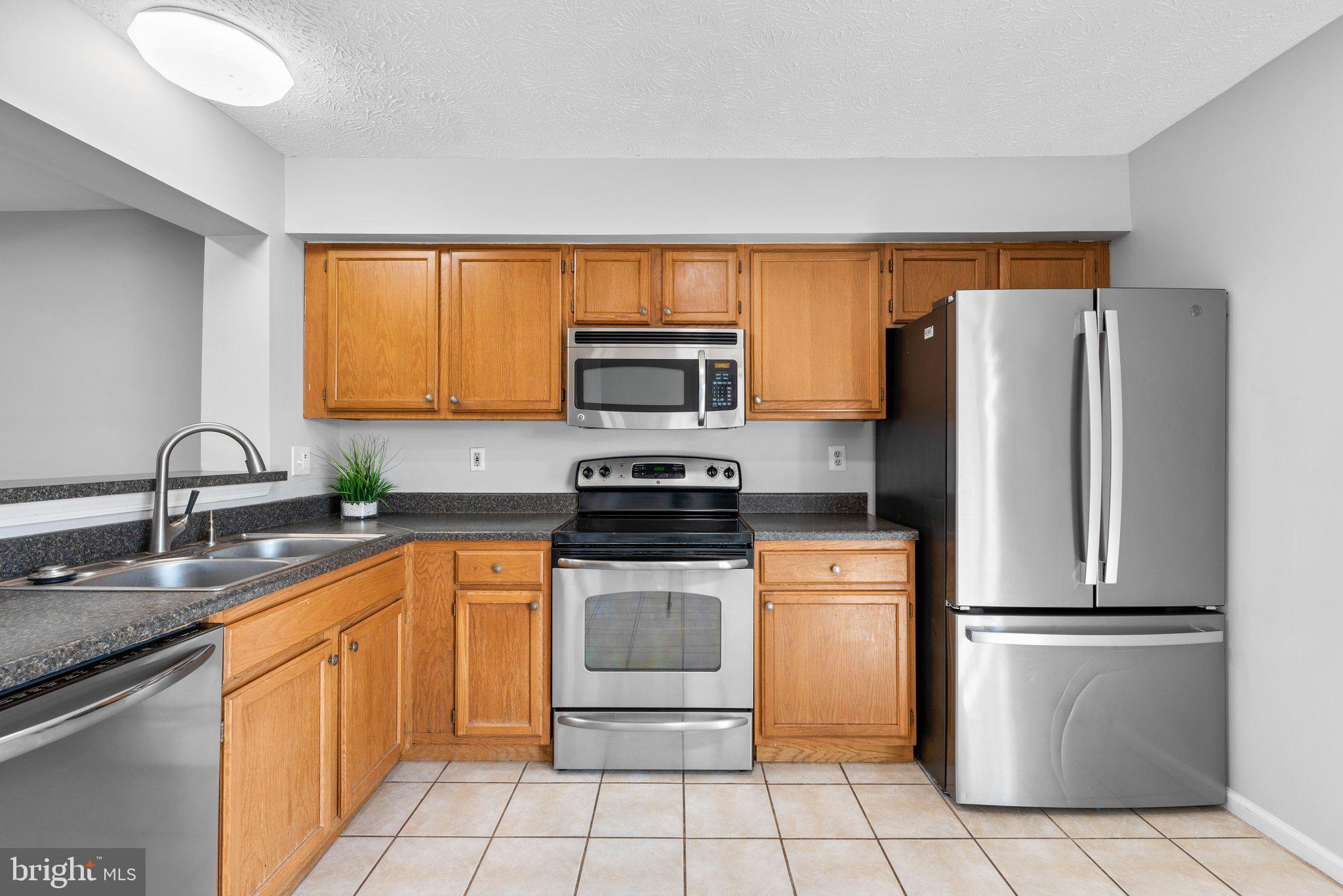 5023 Canvasback Ct