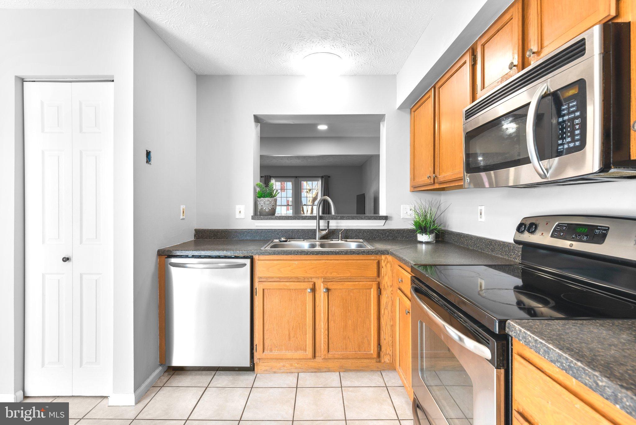 5023 Canvasback Ct