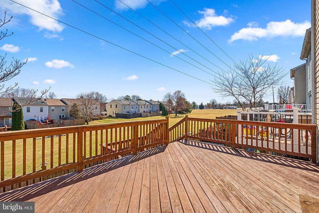 5023 Canvasback Ct