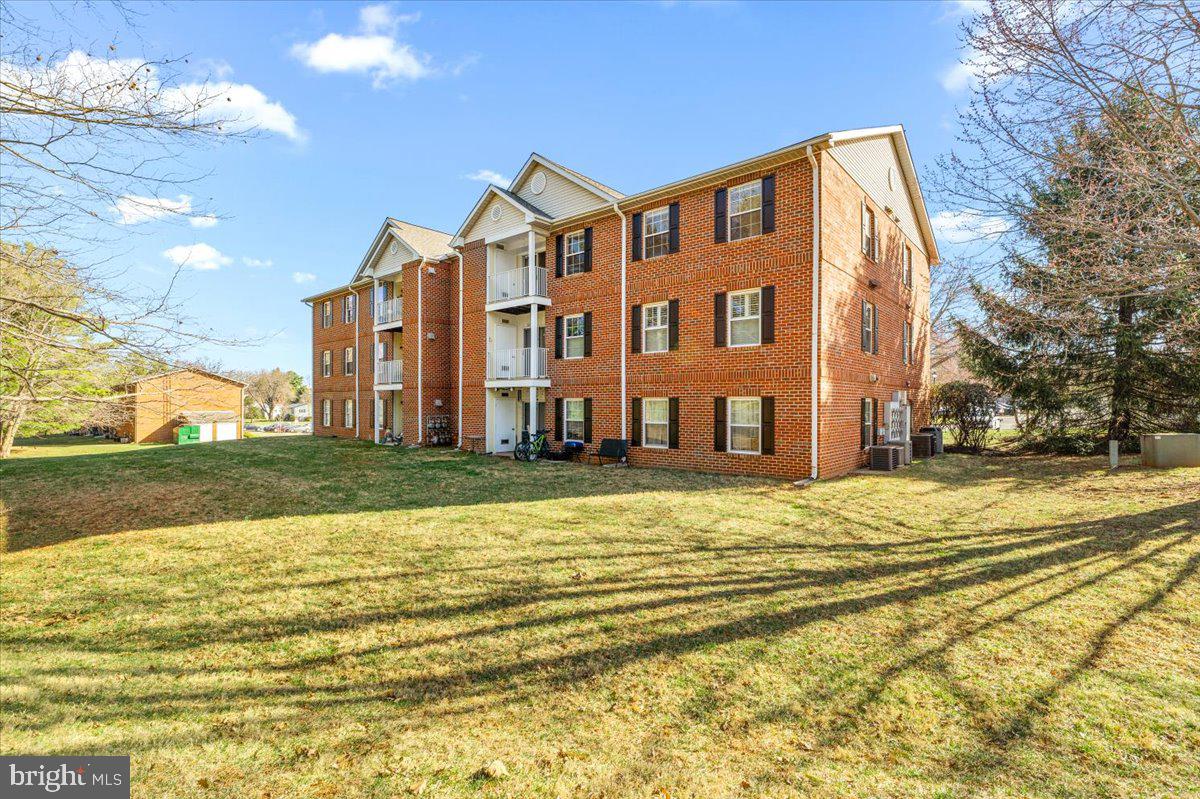 3860 SHADYWOOD DRIVE 3B