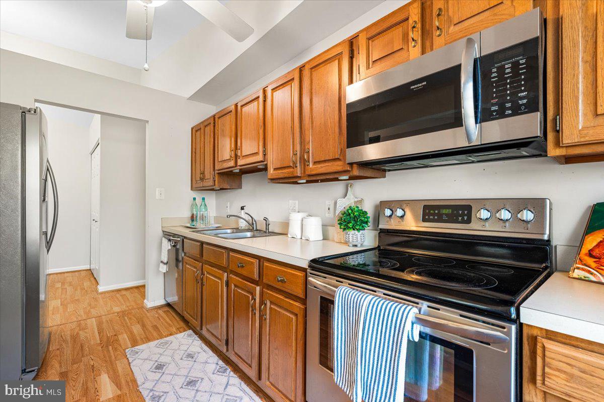 3860 SHADYWOOD DRIVE 3B