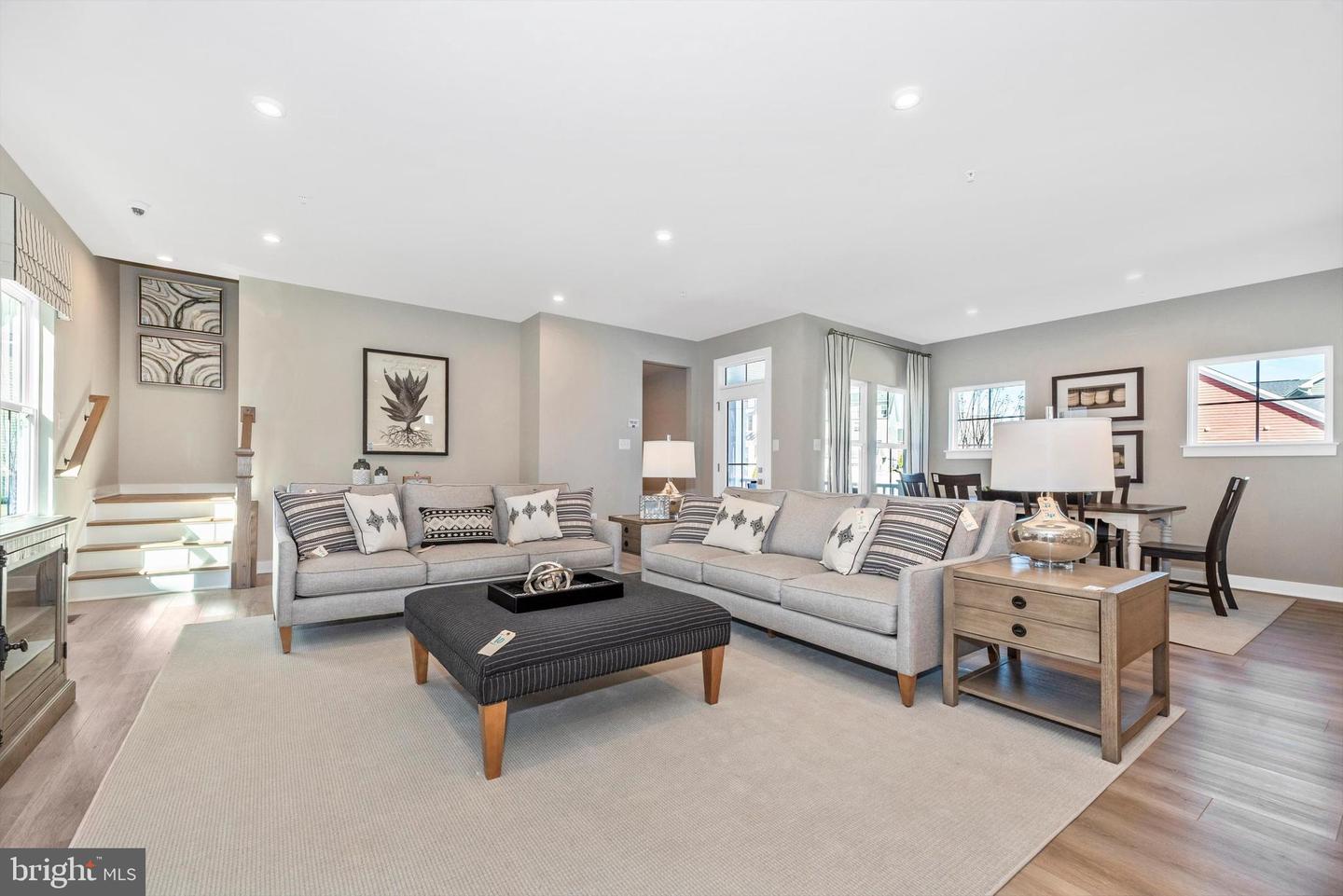 1301 Potomac View Pkwy